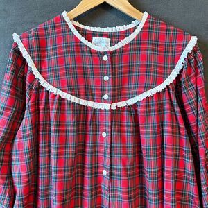 Lanz of Salzburg Red Tartan Plaid Flannel Nightgown Eyelet Trim-Women's Size L